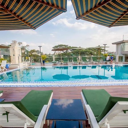 Prestige Residences At Golden Valley By Grand United Hospitality Янгон Екстериор снимка