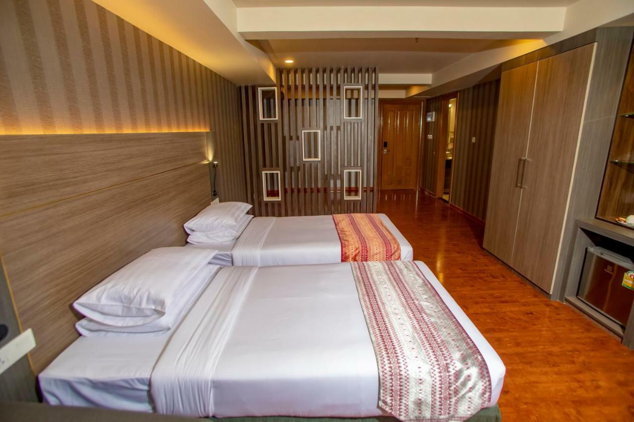 Prestige Residences At Golden Valley By Grand United Hospitality Янгон Екстериор снимка
