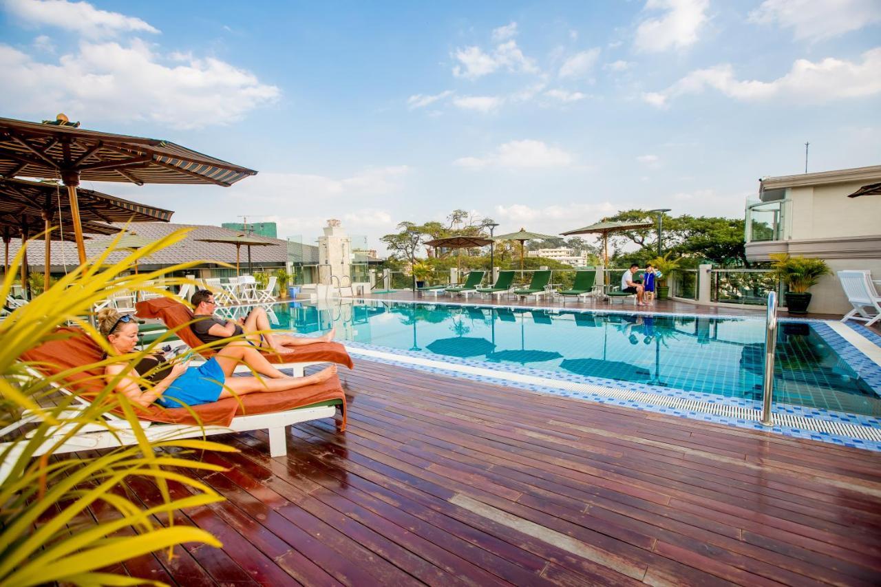 Prestige Residences At Golden Valley By Grand United Hospitality Янгон Екстериор снимка